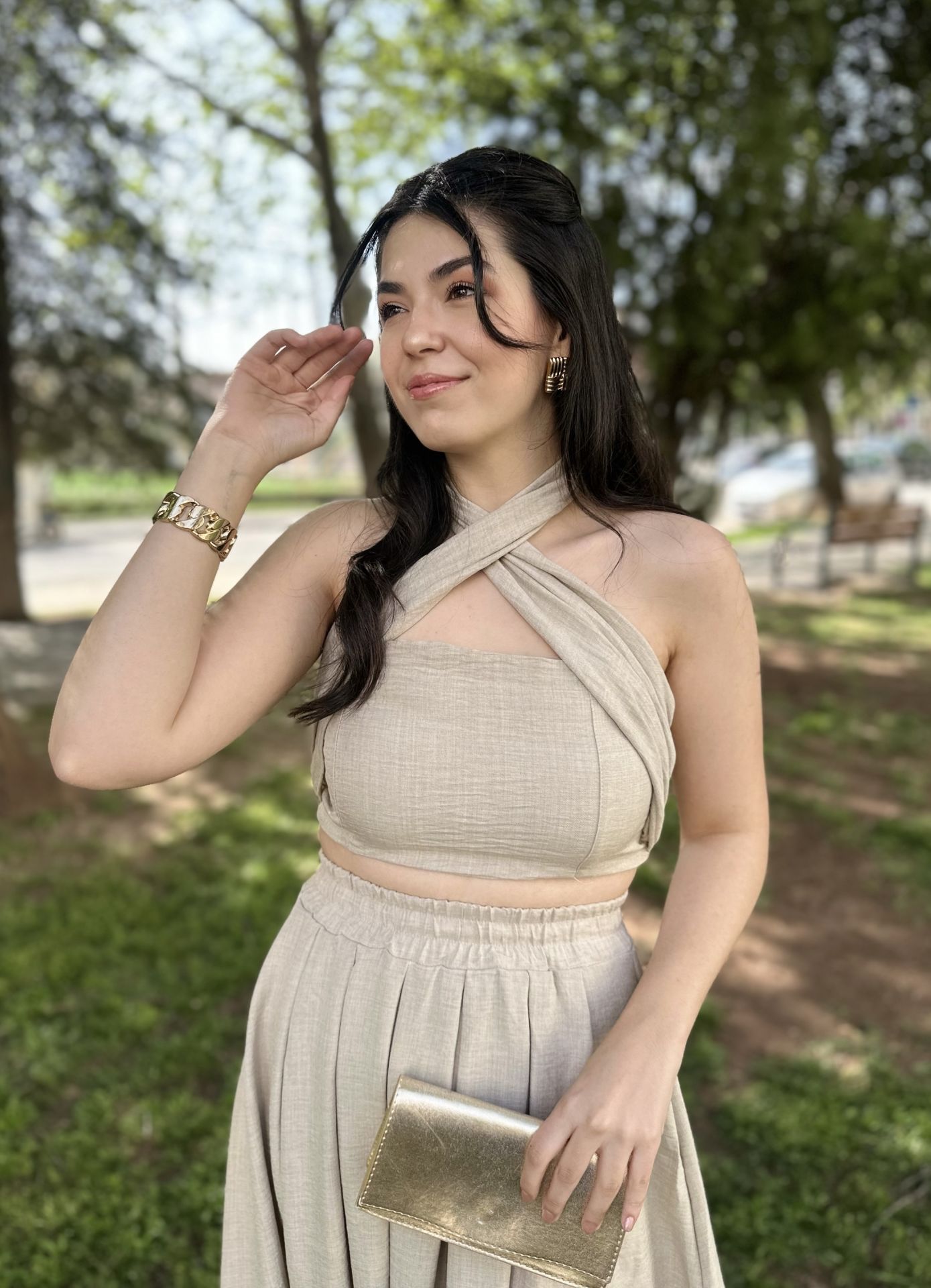 Taş Rengi Keten Ayrobin Crop Bluz