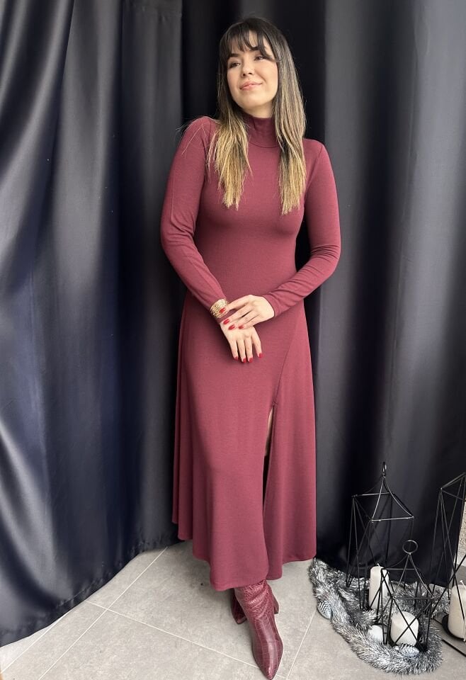 Bordo Çilek Yırtmaçlı Elbise