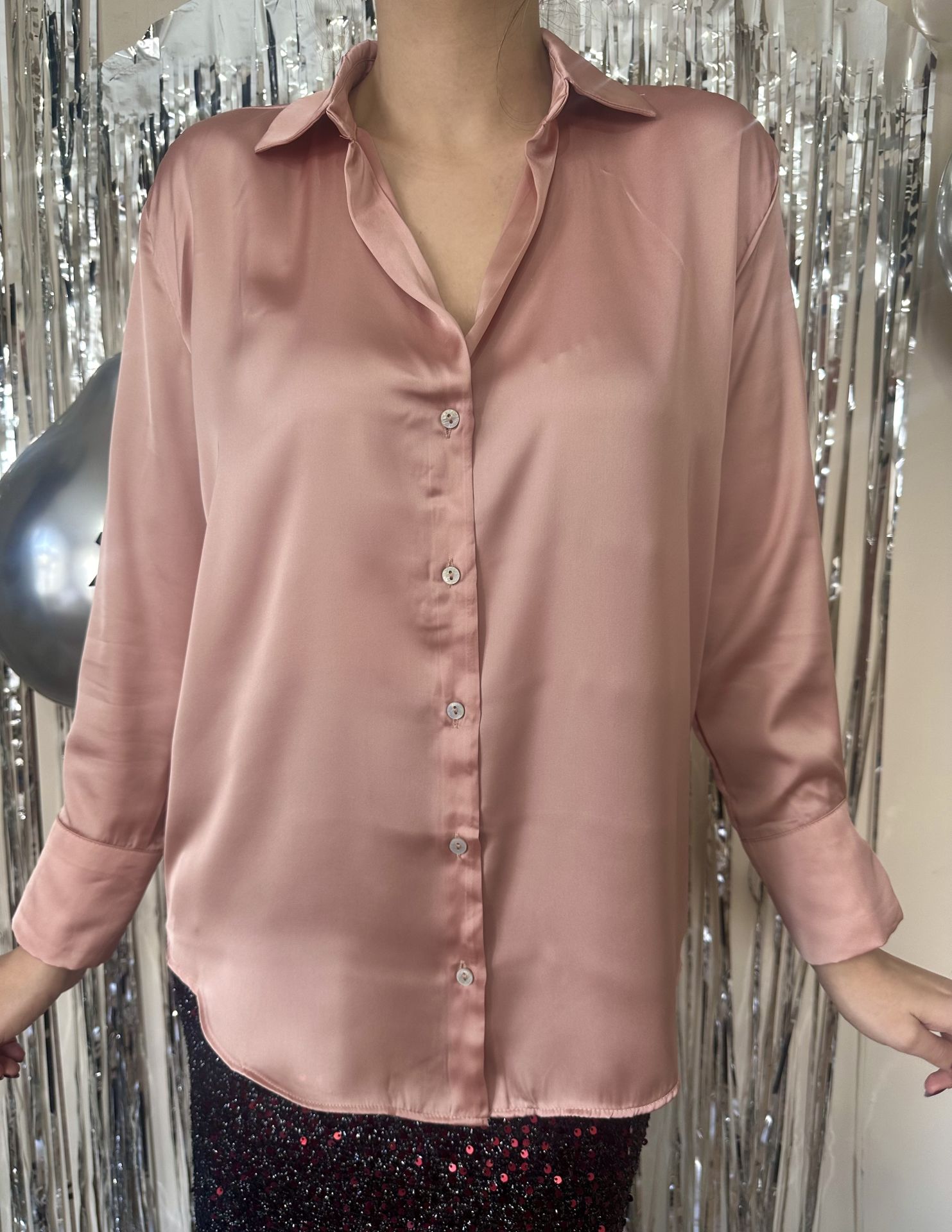 Somon V yaka Saten Gömlek