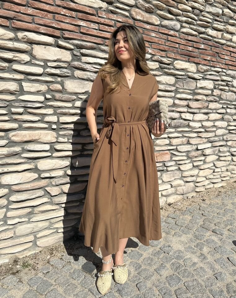 V Yaka Kahverengi Gömlek Elbise