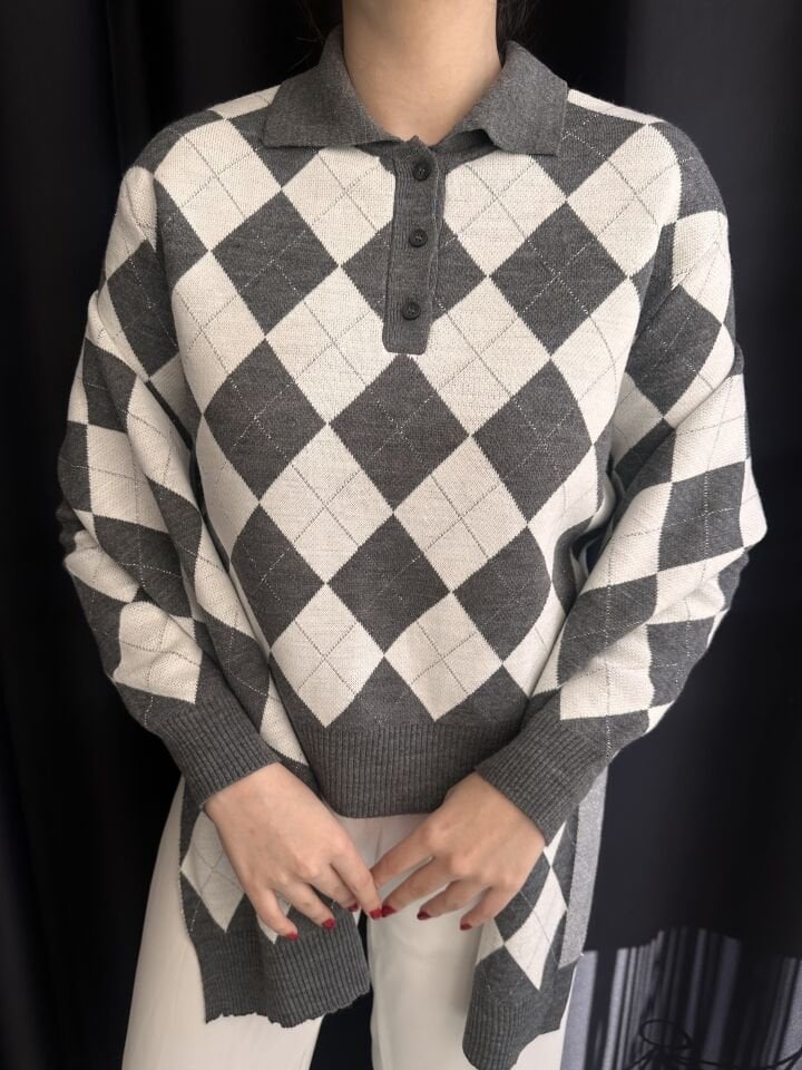 Gri-Beyaz Şallı Simli Baklava Desen Triko Kazak