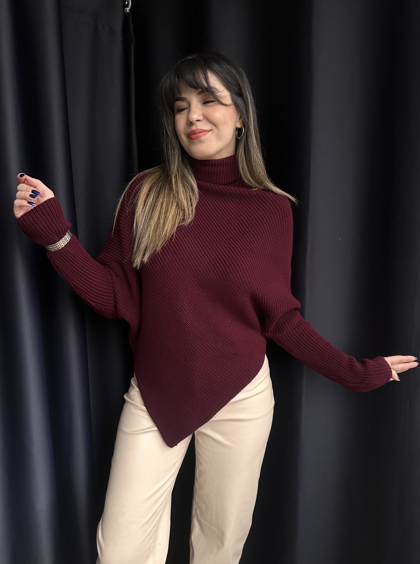 Asimetrik Kesim Mürdüm Yarasa Kol Kazak