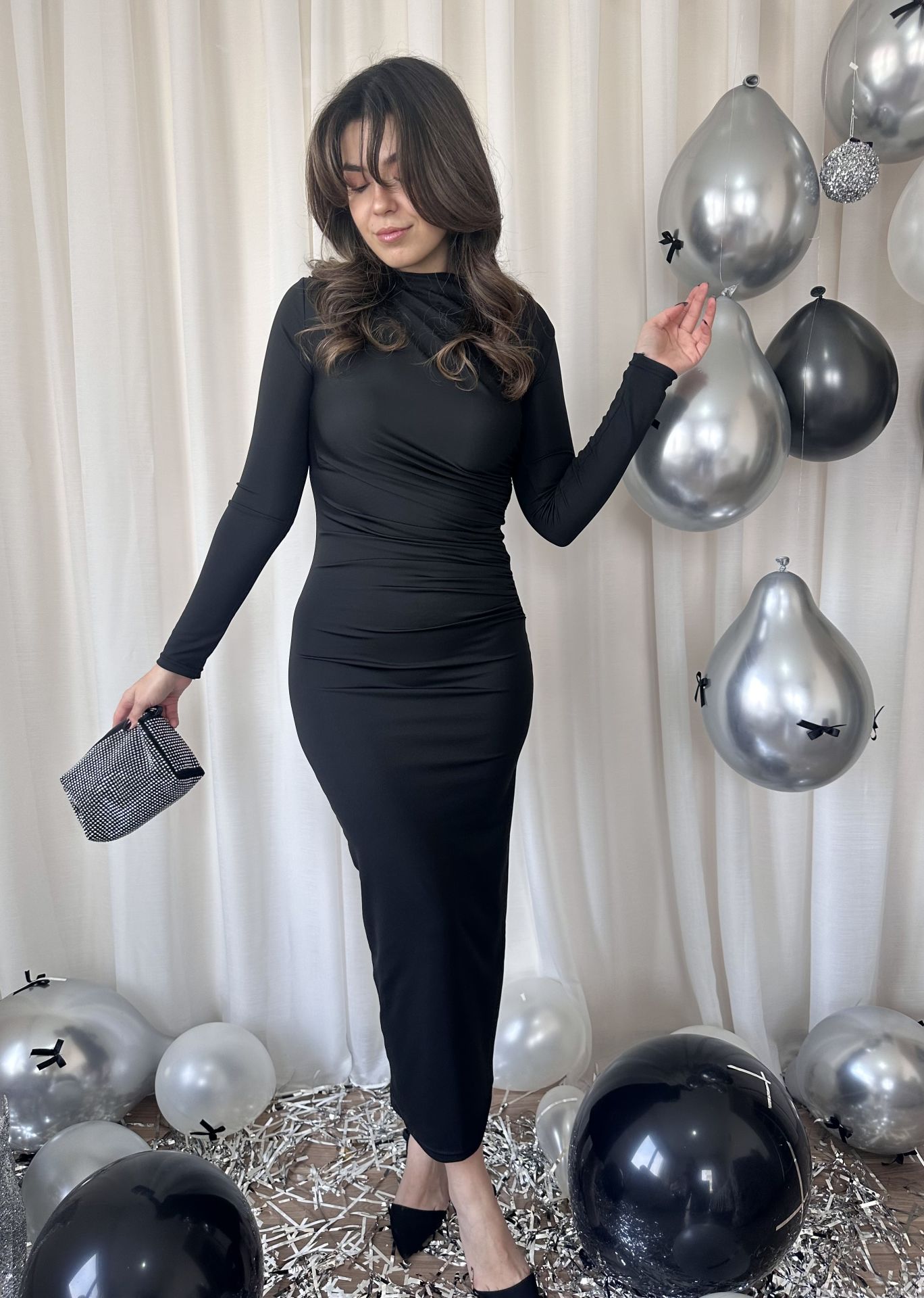Lara Drapeli Siyah Elbise