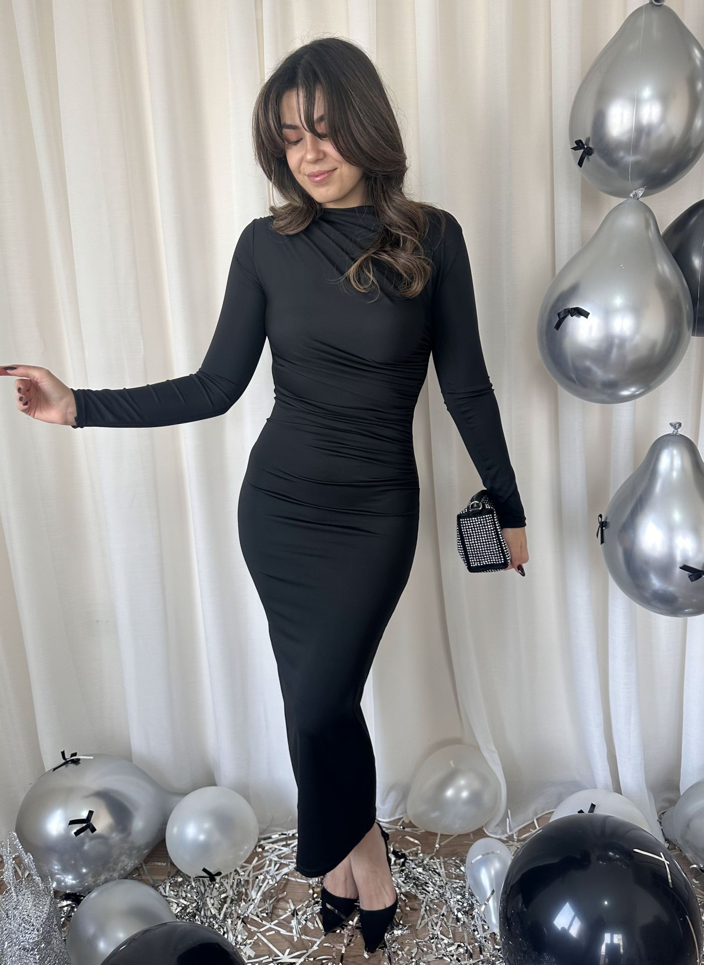 Lara Drapeli Siyah Elbise