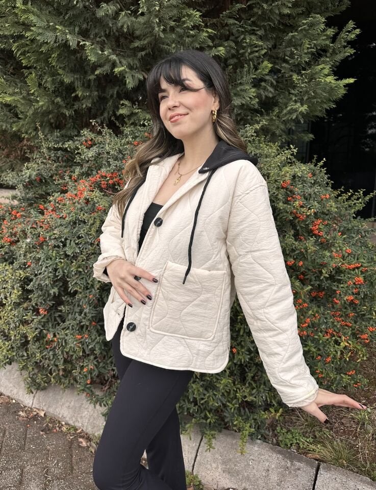 Krem Kapüşonlu Kapitone