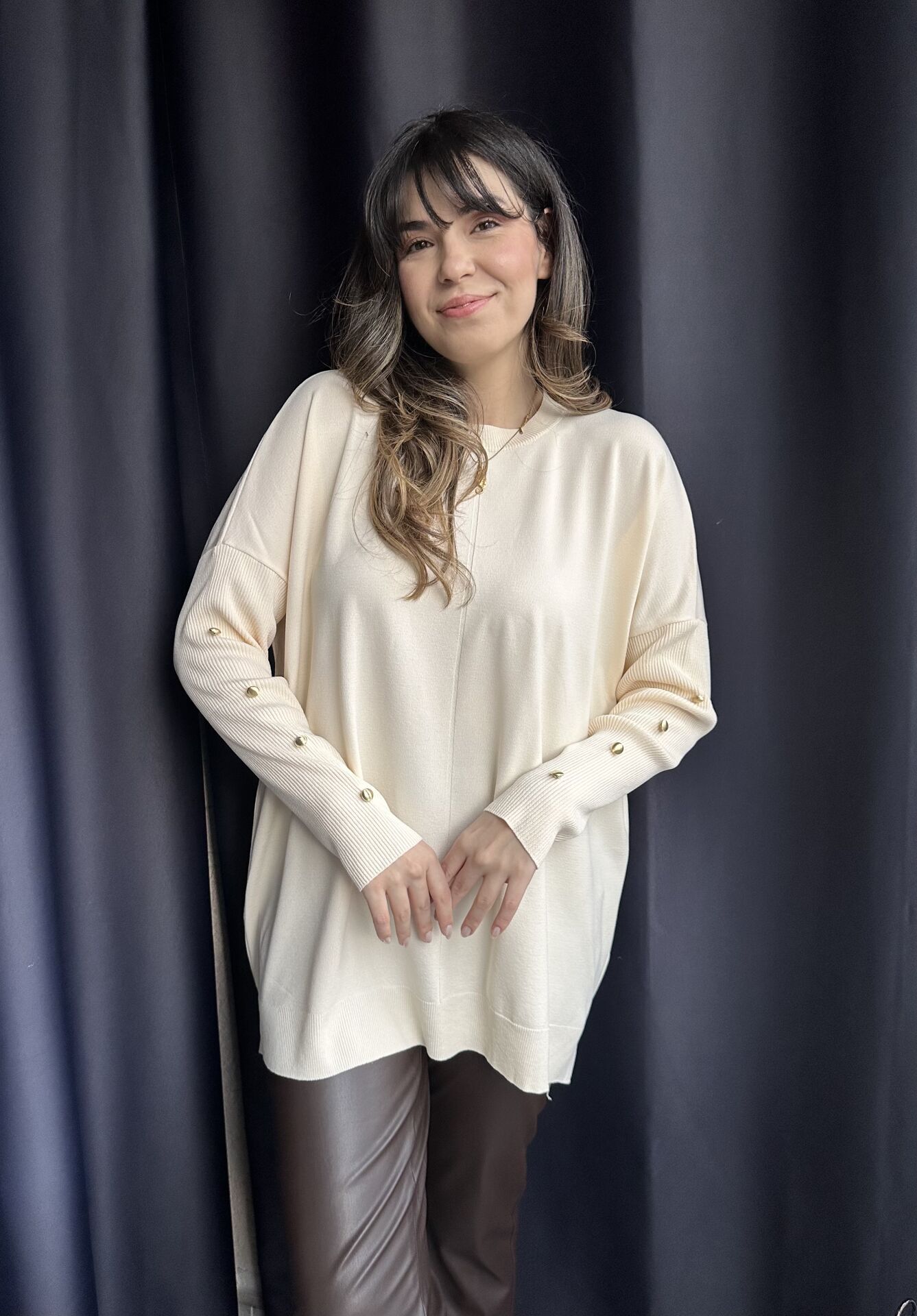 Ekru Rengi Gold Düğmeli Merserize Triko