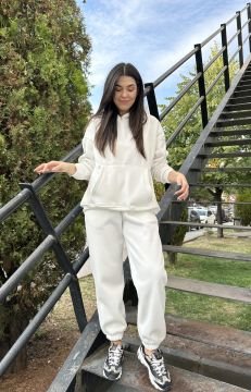 Oversize Kapüşonlu Beyaz Eşofman Takımı