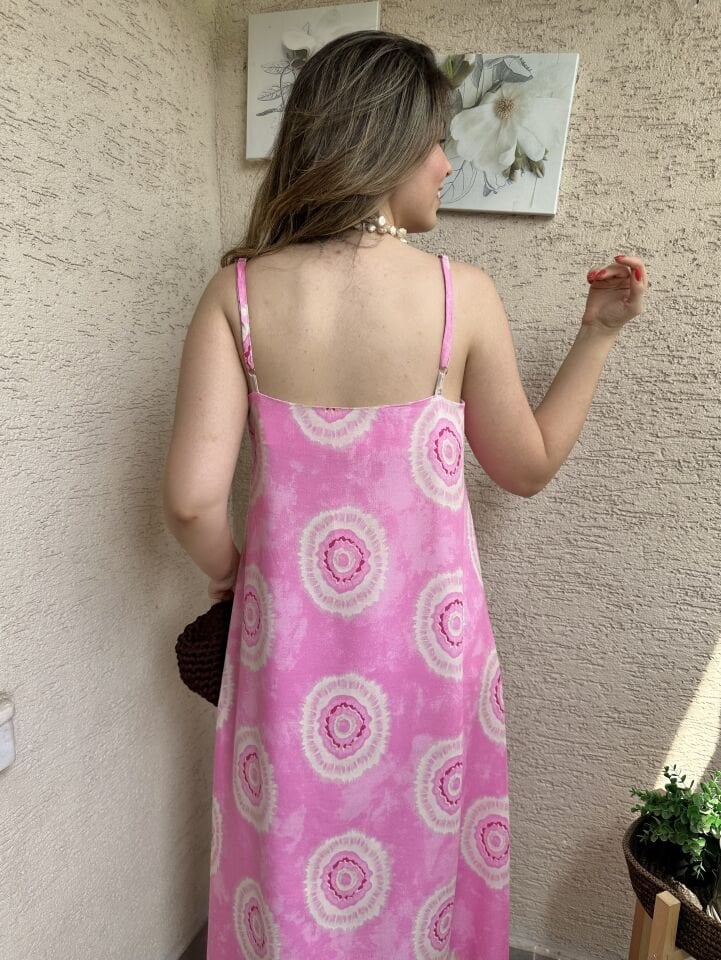 Pembe Desenli İp Askılı Elbise