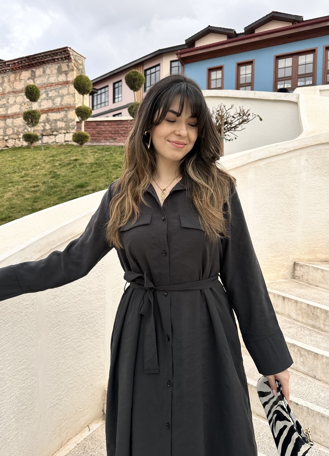 Supra Siyah Kuşaklı Gömlek Elbise