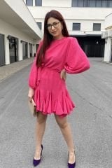 Pembe Kuşaklı Elbise