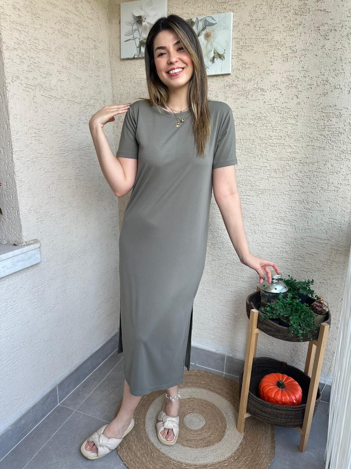 Kısa Kollu Modal Basic Elbise Haki Yeşili