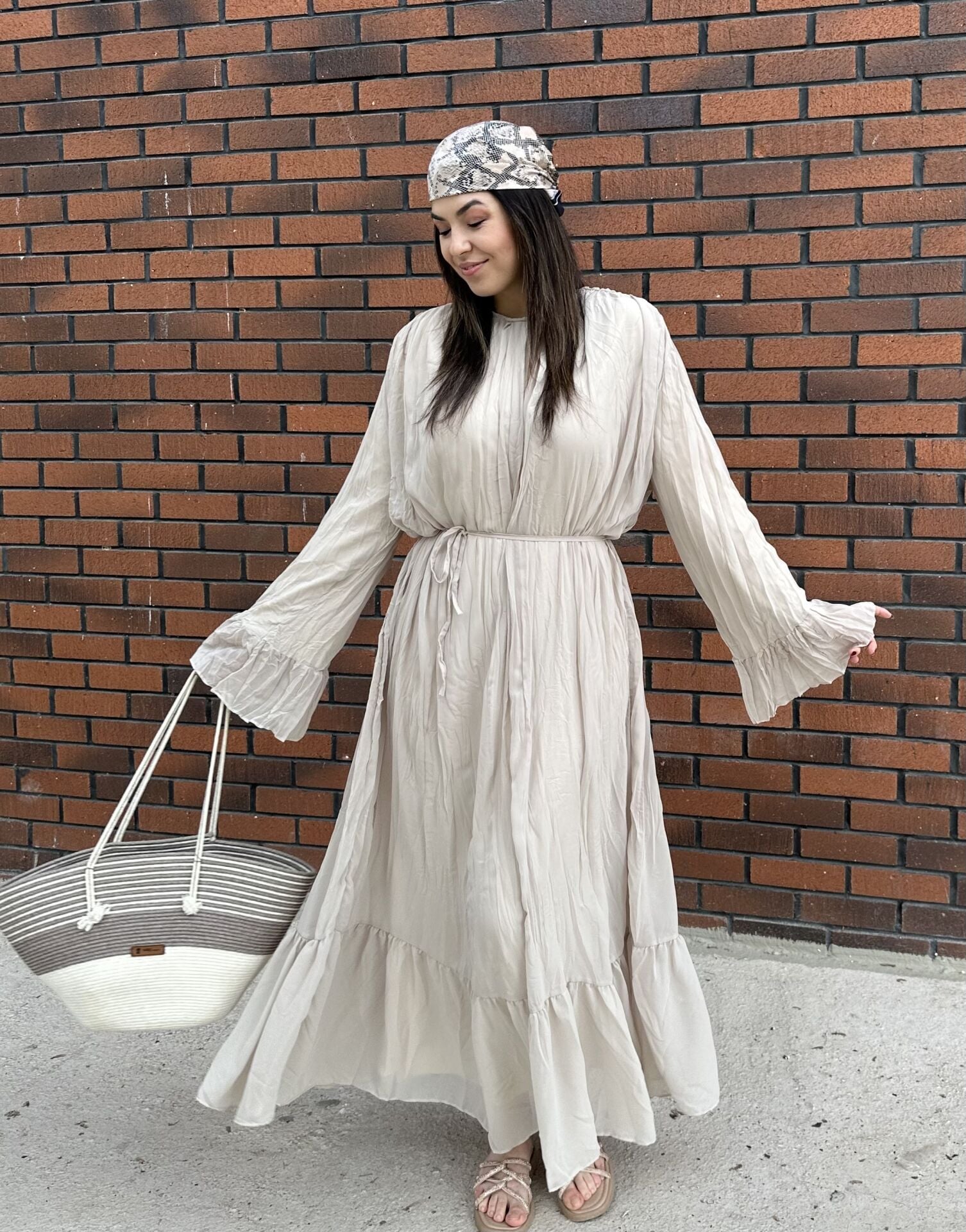 Hm Model  Crush Bej Kuşaklı Elbise