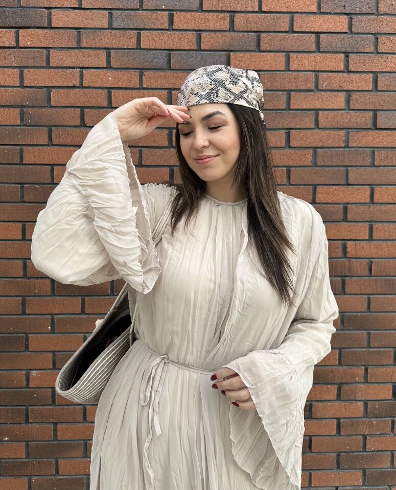 Hm Model  Crush Bej Kuşaklı Elbise