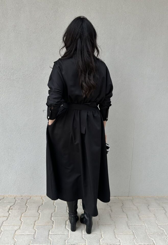 Sali Siyah Uzun Kollu Kuşaklı  Elbise