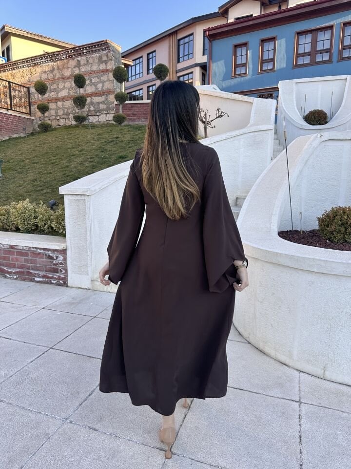 Acı Kahve Düğüm Detaylı Asimetrik Elbise