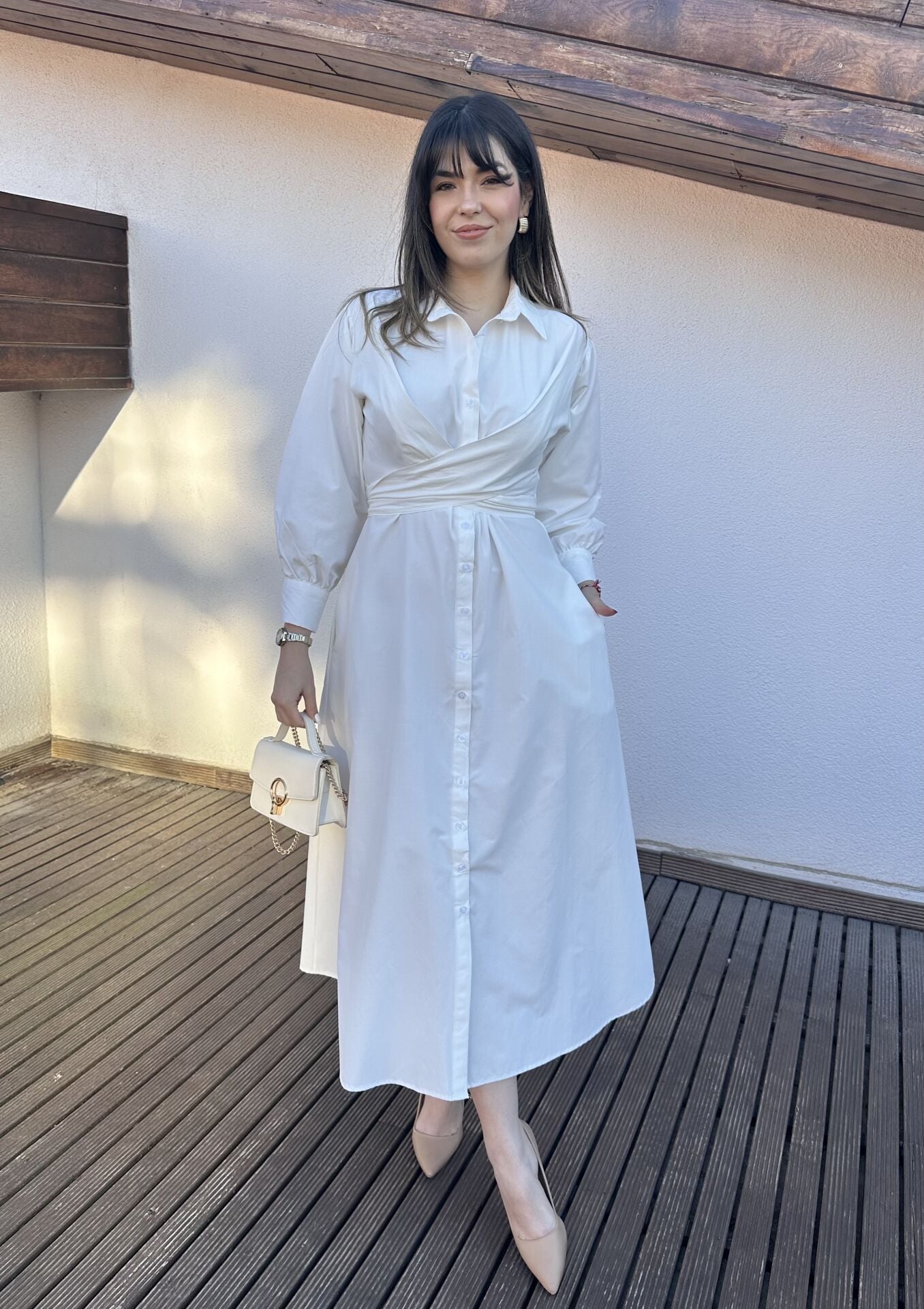 Beyaz Bağlama Detaylı Gömlek Elbise