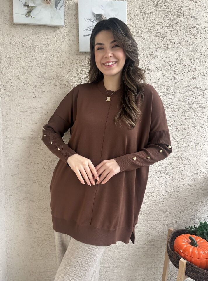 Kahverengi Gold Düğmeli Merserize Triko