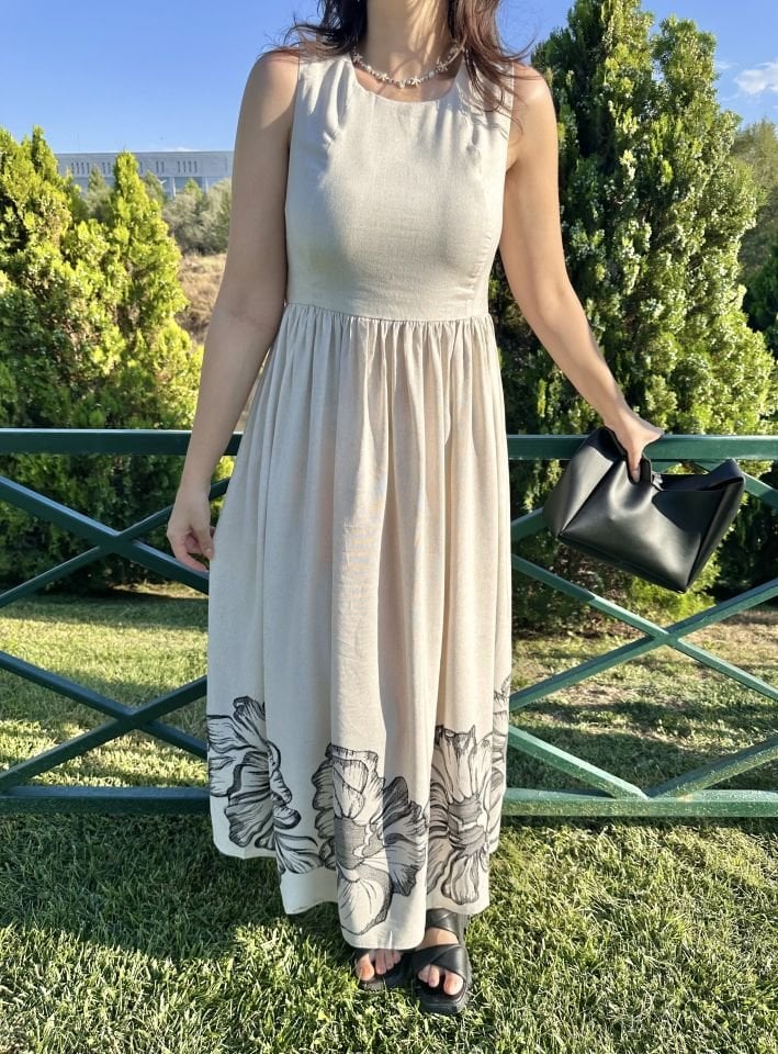 Eteği Çiçekli Keten Maksi Elbise