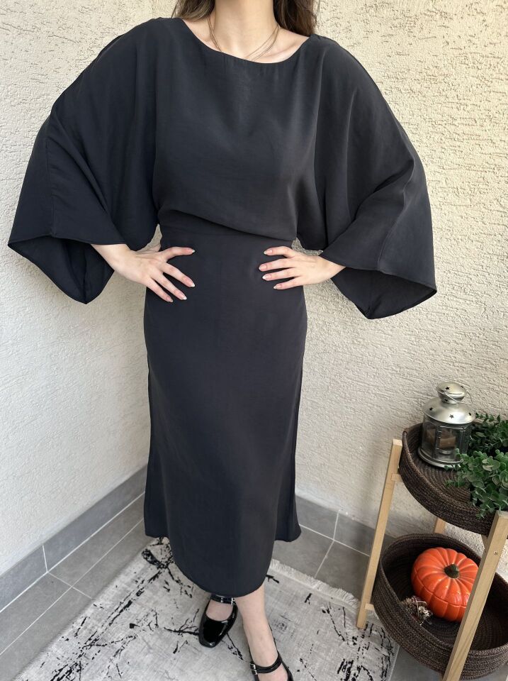 Yarasa Kol Tensel Elbise Siyah