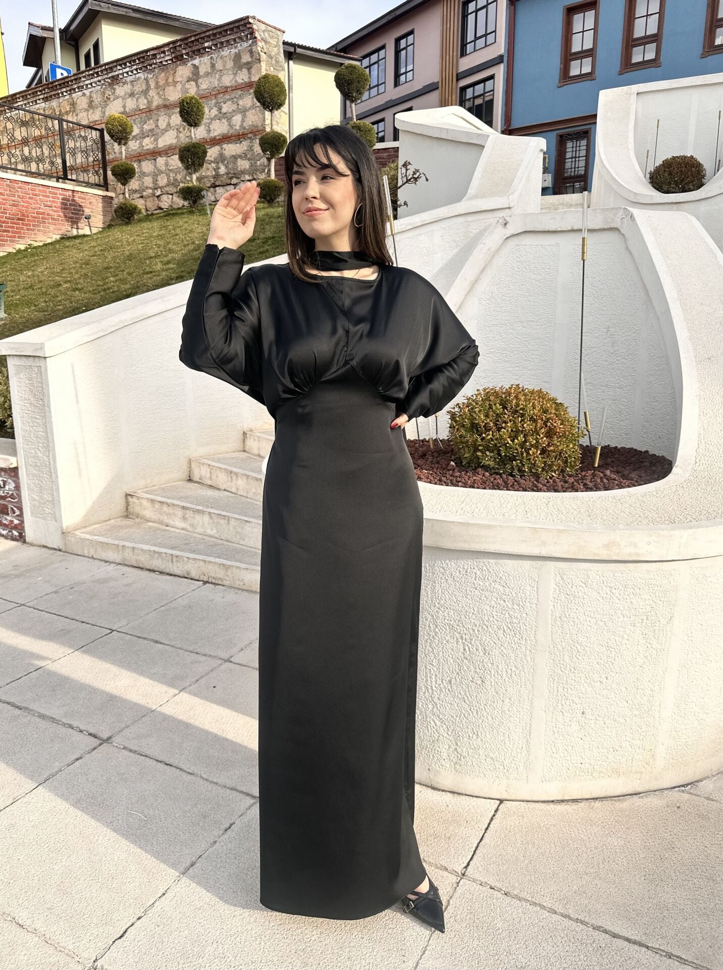 Arya Siyah Saten Şallı Elbise