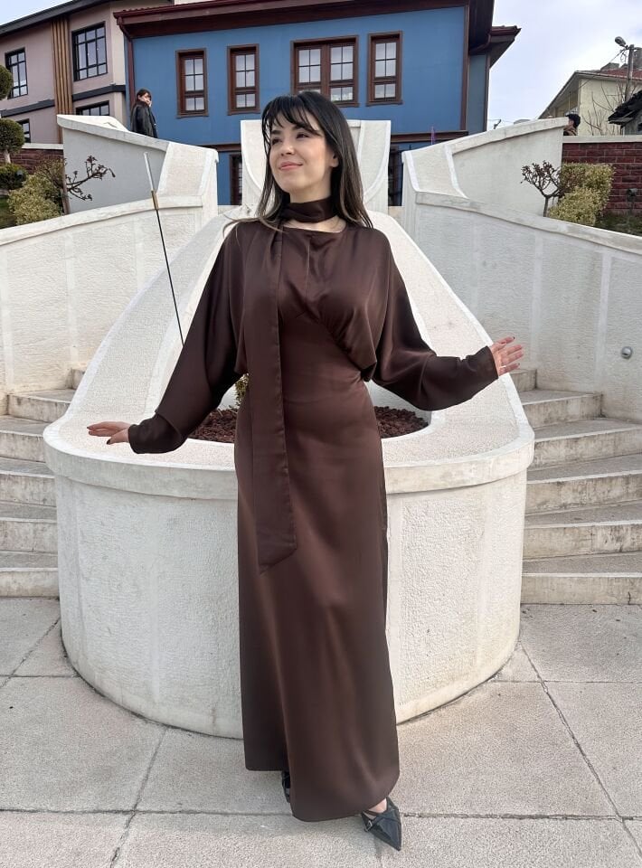 Arya Kahve Saten Elbise