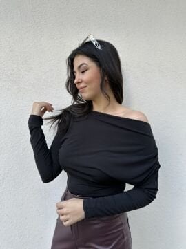 Siyah Kayık Yaka Sandy Bluz