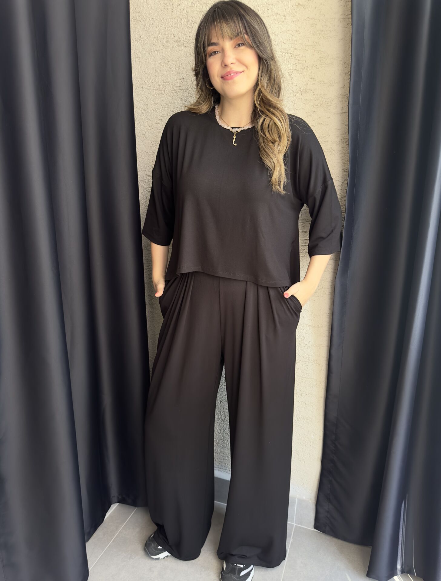 Belinda Siyah Modal Takım