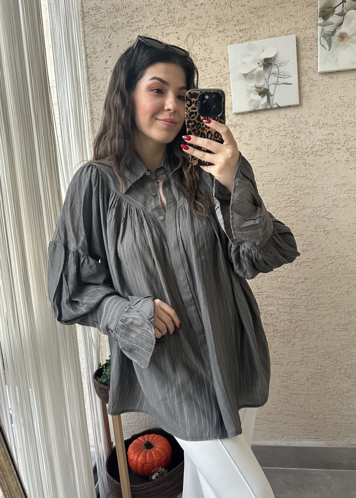 Antrasit Büzgü Ve Kol Detaylı Gömlek