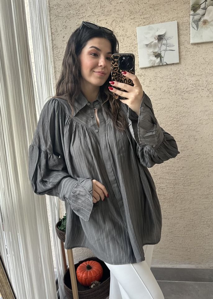 Antrasit Büzgü Ve Kol Detaylı Gömlek