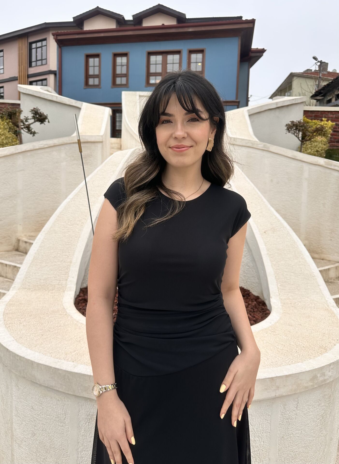 Drapeli Asimetrik Siyah Tül Elbise