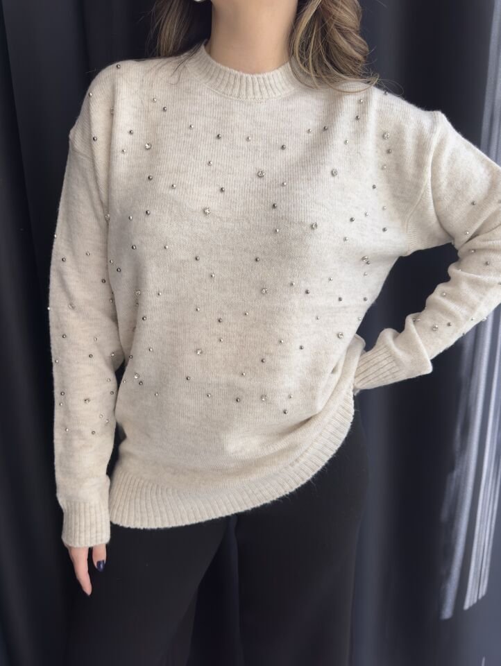 Bej Taşlı Boncuklu Kazak