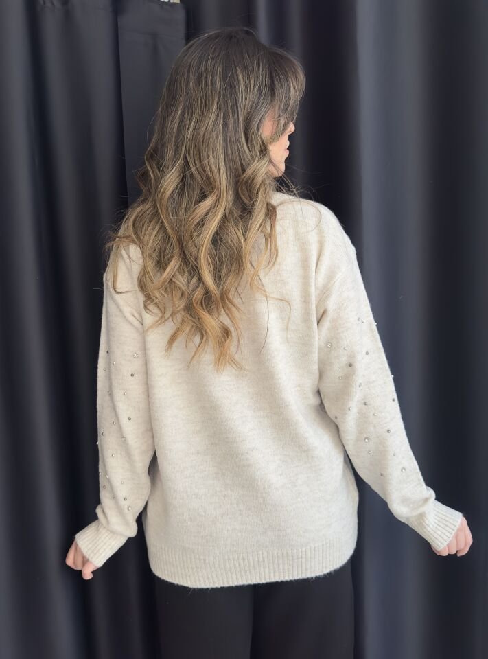 Bej Taşlı Boncuklu Kazak