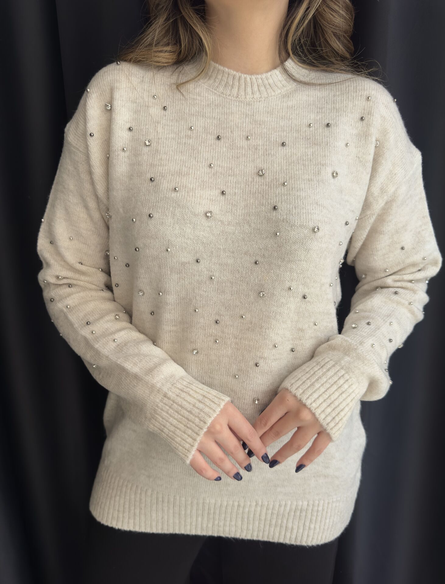 Bej Taşlı Boncuklu Kazak