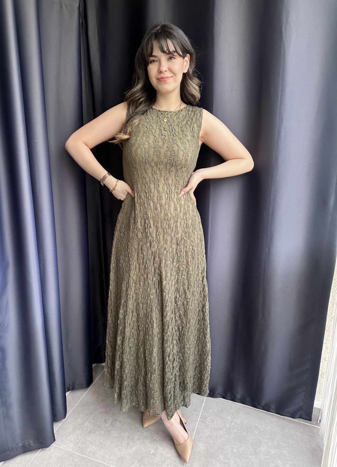 Haki Yeşili Dantel Elbise