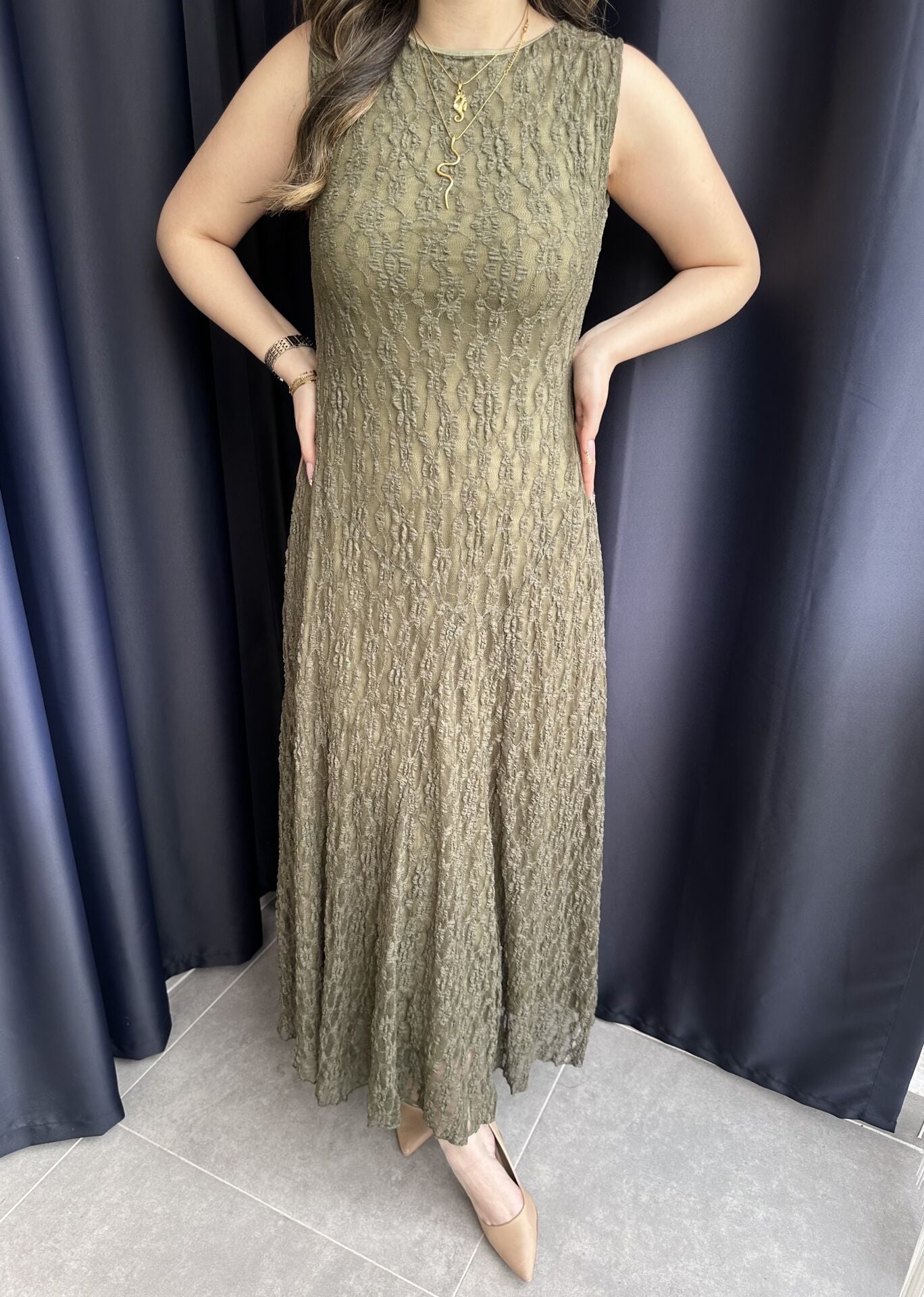 Haki Yeşili Dantel Elbise