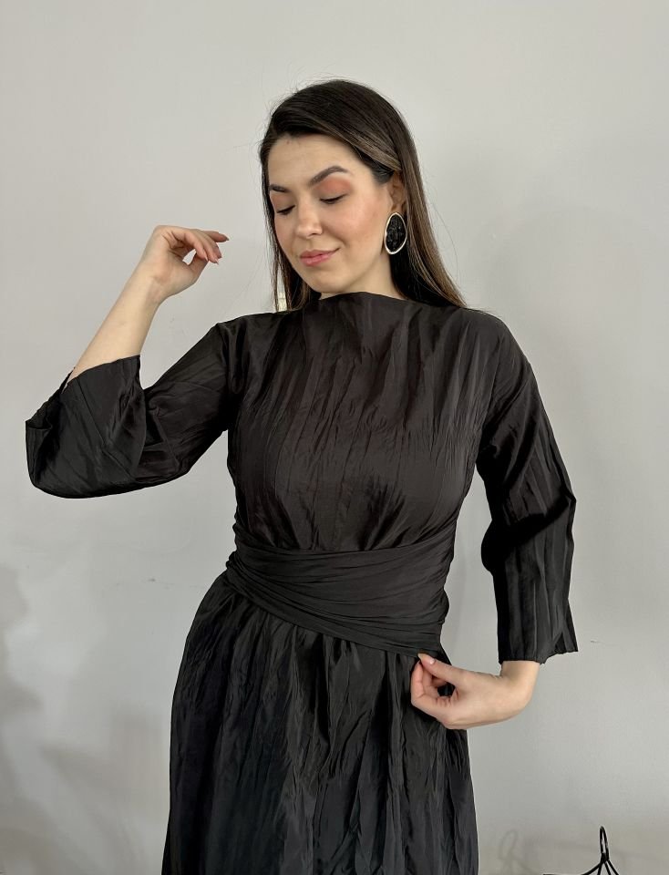 Massimo Kırışık Siyah Asimetrik Elbise