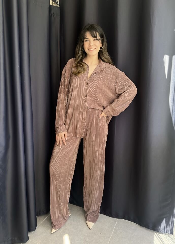 Açık Kahve Piliseli Takım