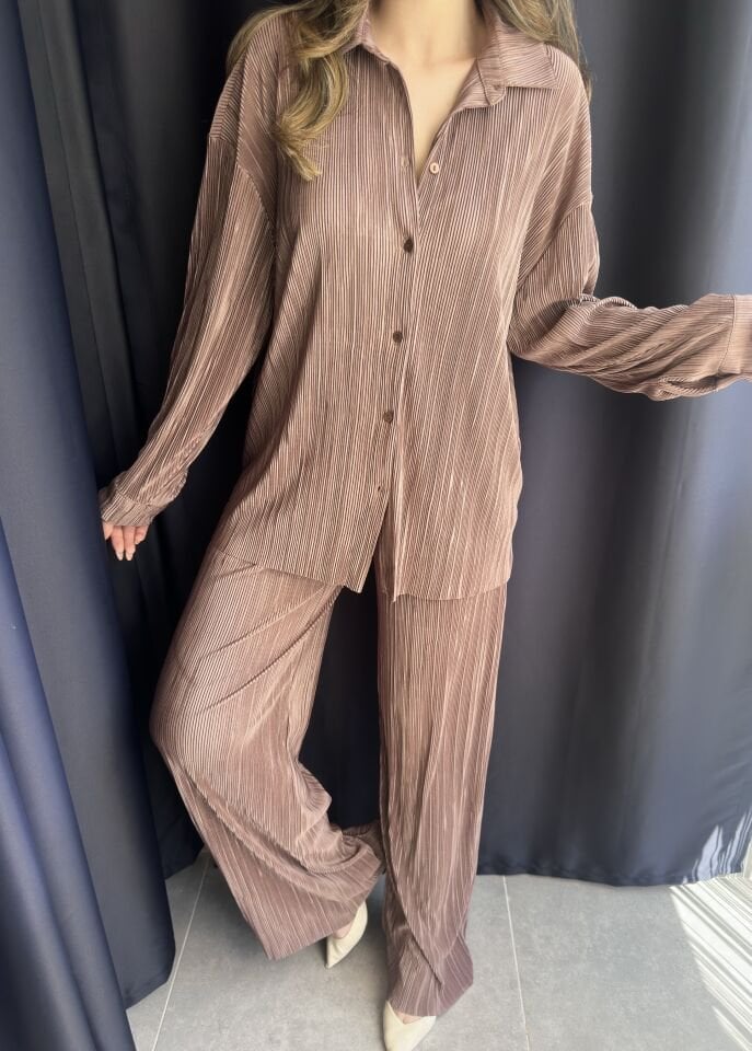 Açık Kahve Piliseli Takım