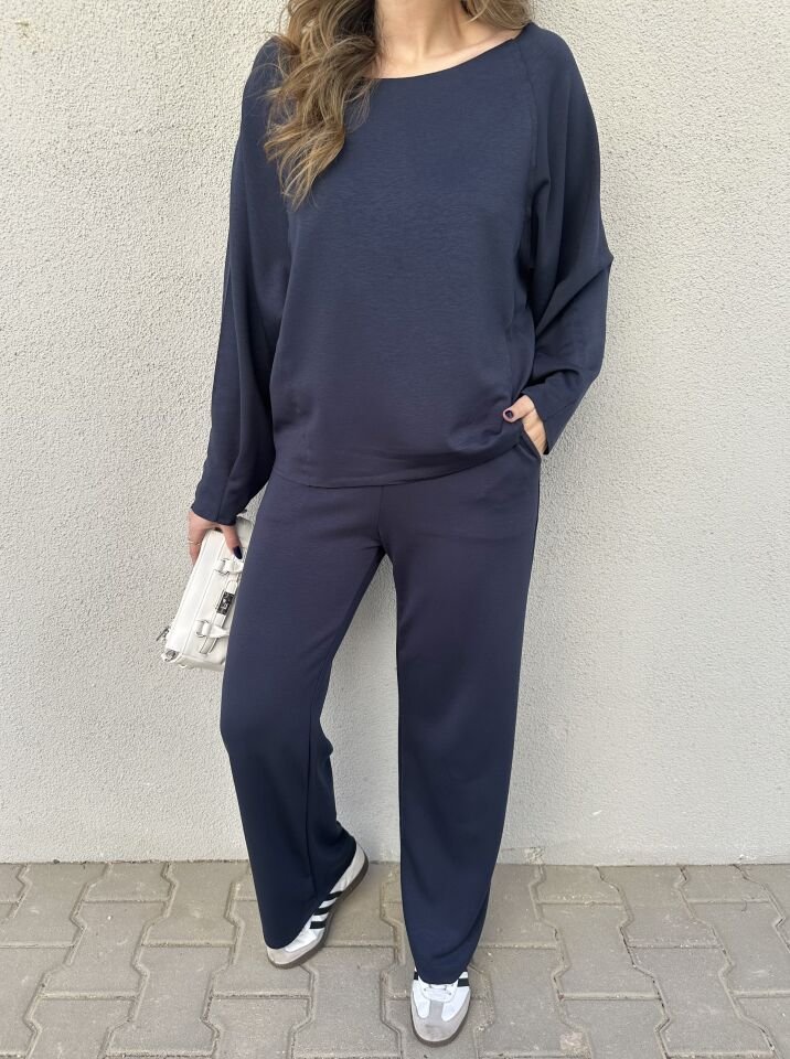 Düşük Omuz Lacivert Modal Takım
