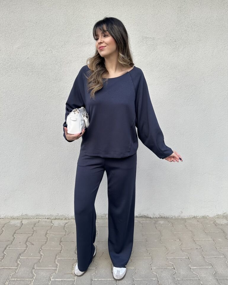 Düşük Omuz Lacivert Modal Takım