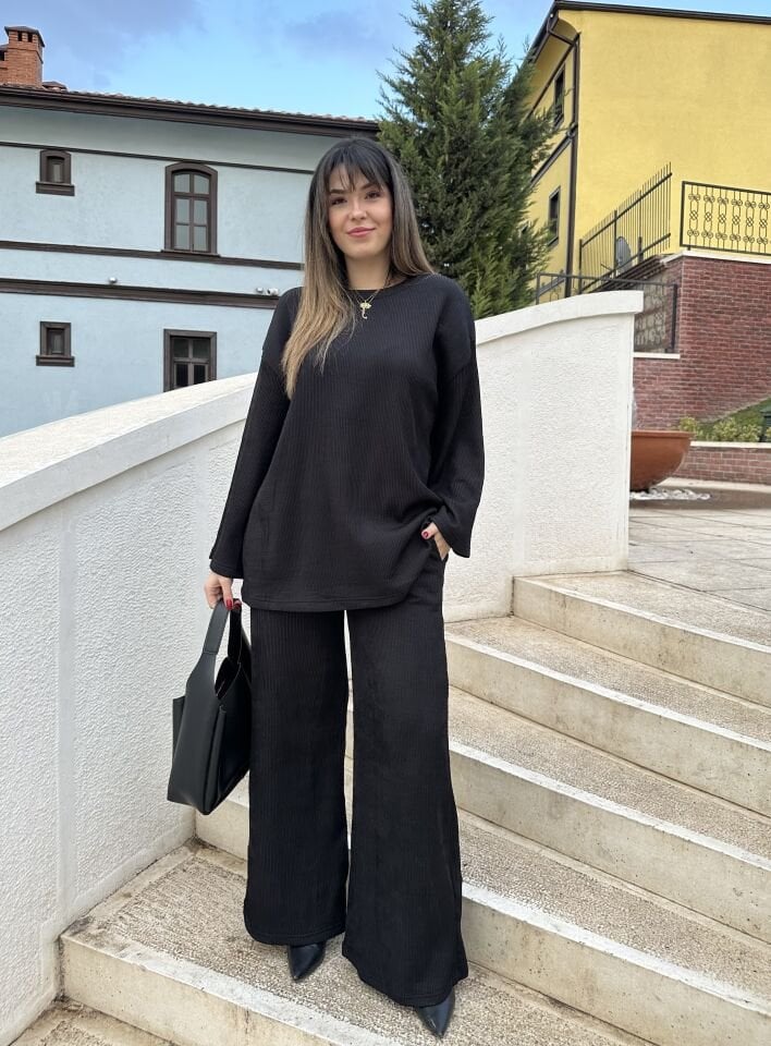 Siyah Kışlık Piliseli Takım