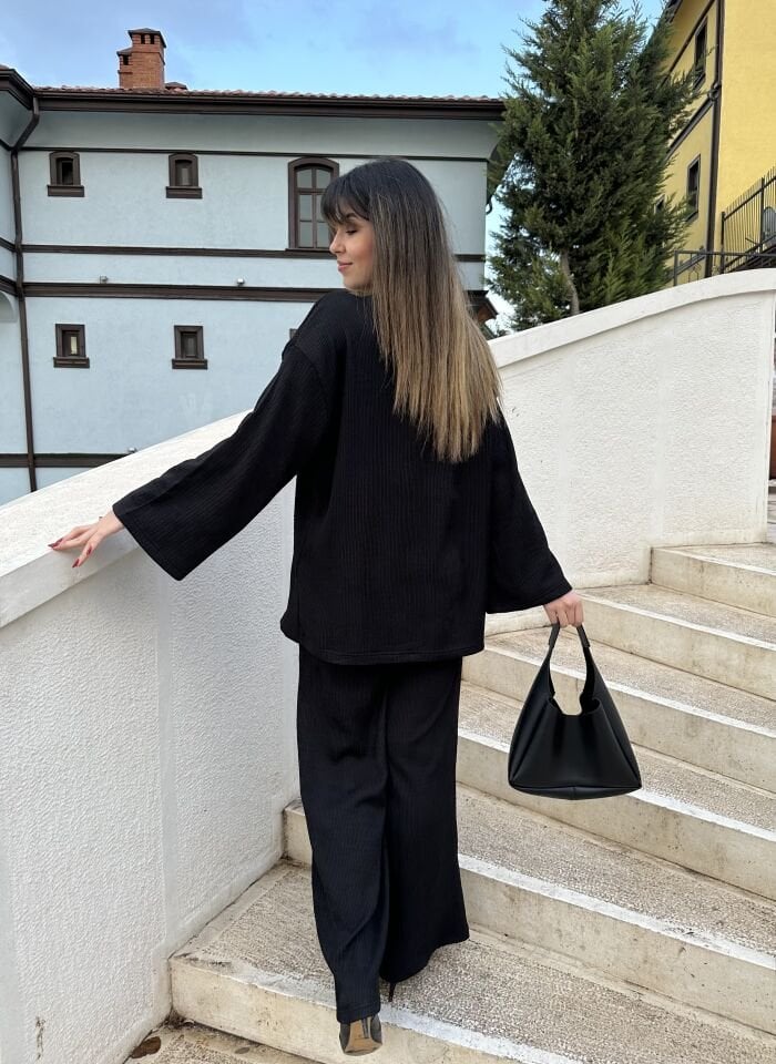 Siyah Kışlık Piliseli Takım