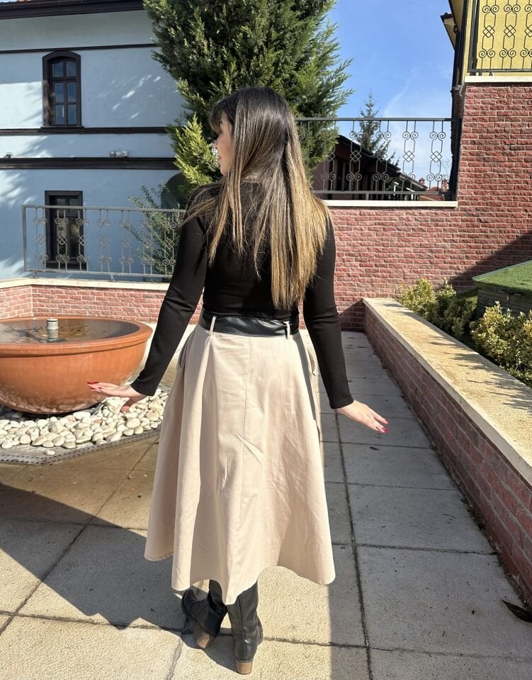 Lara Gold Düğmeli Fermuarlı Elbise