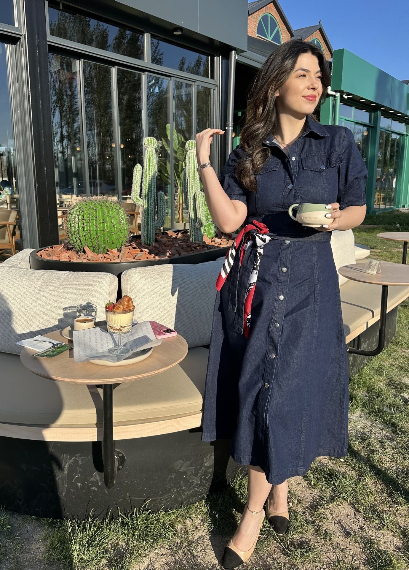 Kısa Kollu Belden Oturtmalı Kot Elbise