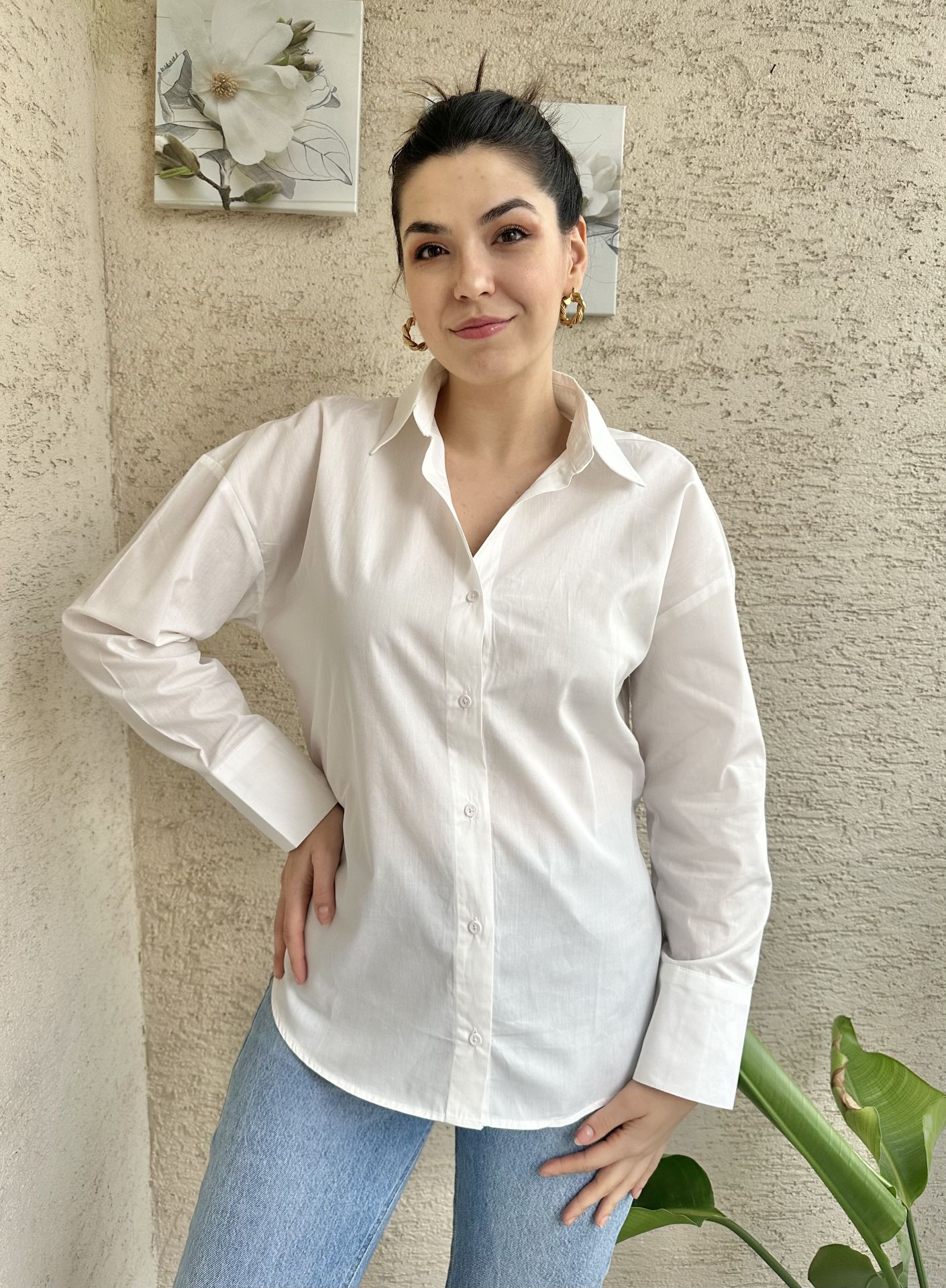 Kendinden Kuşaklı Beyaz Gömlek