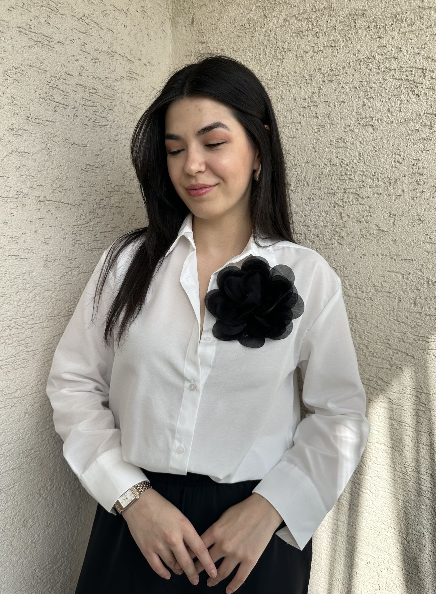 Siyah Otriş Çiçekli Gömlek