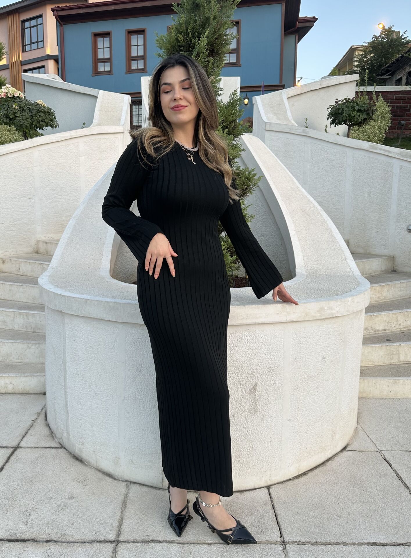 Fitilli Siyah Triko Elbise