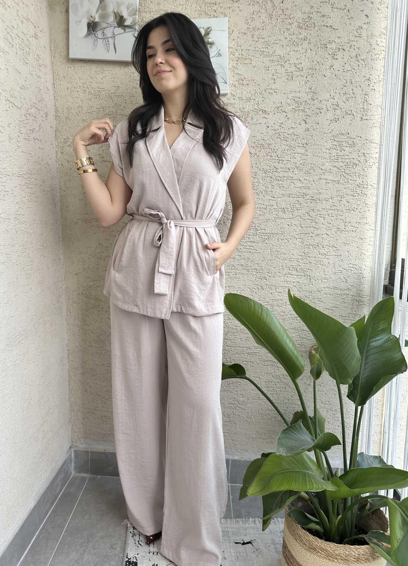 Taş Rengi Keten Ayrobin Yelekli Takım