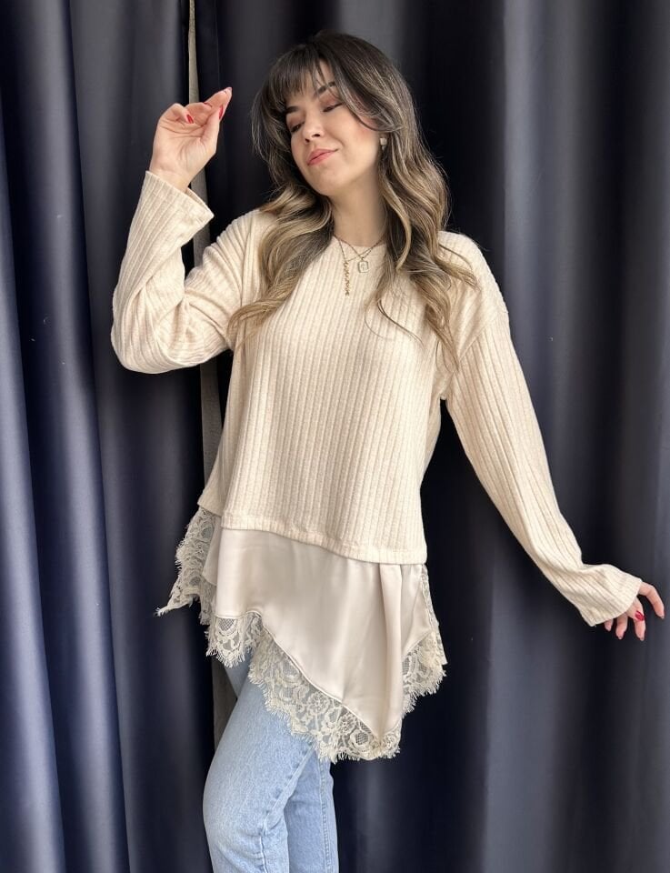 Bej Saten-Danet Detaylı Bluz