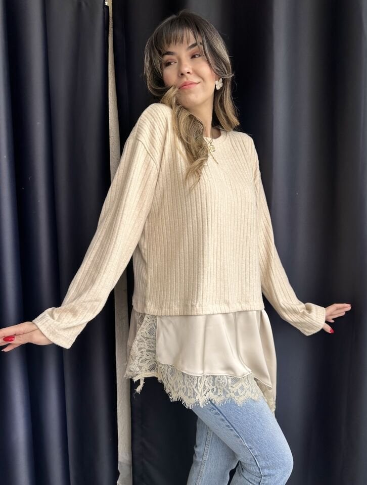 Bej Saten-Danet Detaylı Bluz